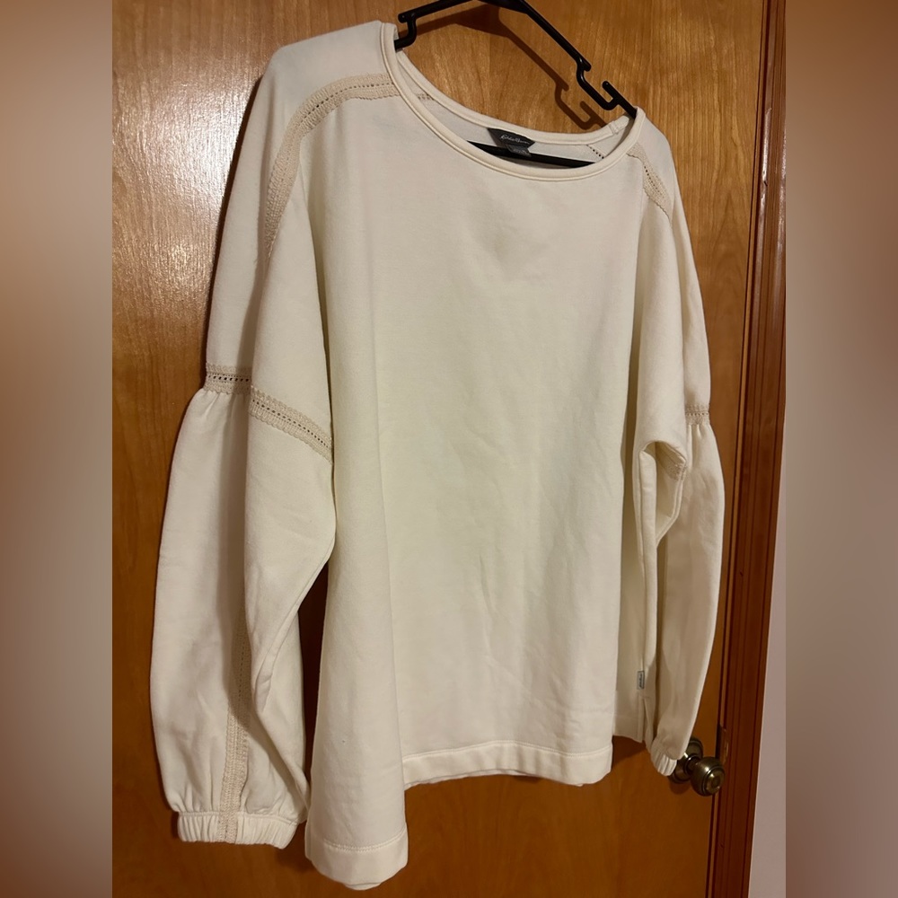 Eddie Bauer Sweatshirt